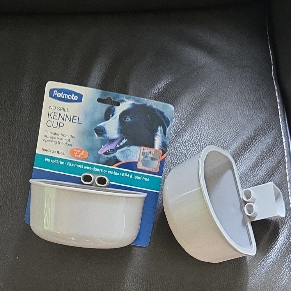 Petmate No Spill Kennel Cup - Gray